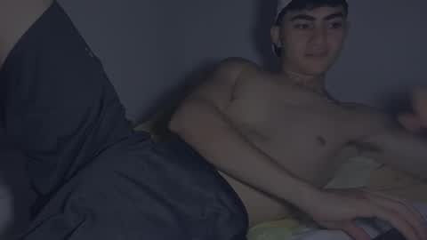 Snapshot of tylerhexx chatting on September 2025 12:32:01 AM TYLER HEXX online show from September 2025 12:32:01 AM