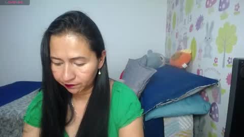 Tyna online show from June 2026 10:35:01 PM