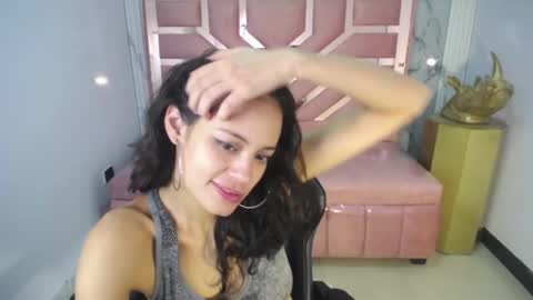 Snapshot of tyna_ch chatting on March 2025 07:47:02 PM TYNA online show from March 2025 07:47:02 PM