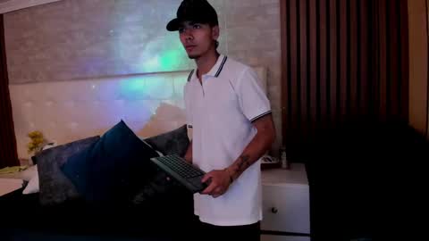 Tyson online show from April 2026 04:04:01 AM