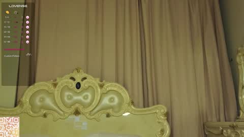 Lili online show from March 2025 09:48:02 PM