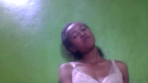 ueschancheuse online show from April 2026 04:05:02 AM