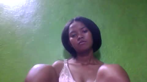 ueschancheuse online show from April 2026 07:07:02 PM