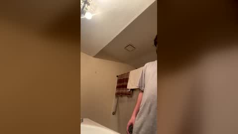 Snapshot of uglyyboyy999 chatting on March 2026 06:14:01 AM uglyyboyy999 online show from March 2026 06:14:01 AM