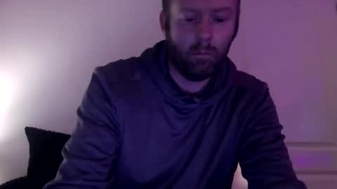 ukmatty3 online show from September 2025 09:59:02 PM