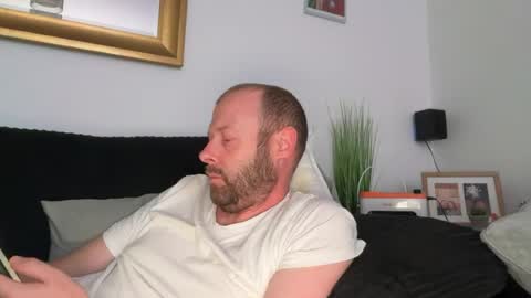 ukmatty3 online show from July 2026 09:17:01 PM
