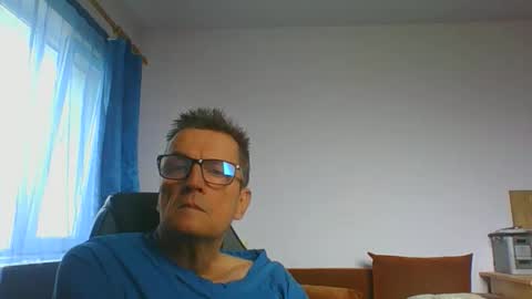 Snapshot of ulmeni4 chatting on June 2026 10:24:02 AM ulmeni4 online show from June 2026 10:24:02 AM