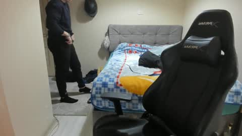 Snapshot of ulxer chatting on December 2024 08:07:01 PM hi im mike tyson - online show from December 2024 08:07:01 PM