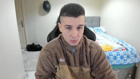 Snapshot of ulxer chatting on December 2024 11:45:01 PM hi im mike tyson - online show from December 2024 11:45:01 PM
