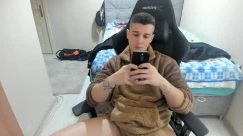 Snapshot of ulxer chatting on December 2024 10:55:01 PM hi im mike tyson - online show from December 2024 10:55:01 PM