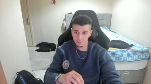 Snapshot of ulxer chatting on January 2025 06:52:01 PM hi im mike tyson - online show from January 2025 06:52:01 PM