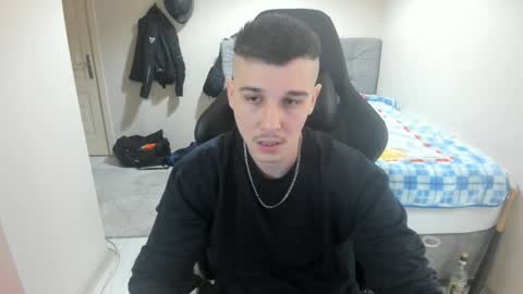 Snapshot of ulxer chatting on January 2025 07:48:02 PM hi im mike tyson - online show from January 2025 07:48:02 PM