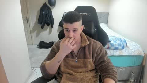 Snapshot of ulxer chatting on February 2025 08:05:02 PM hi im mike tyson - online show from February 2025 08:05:02 PM