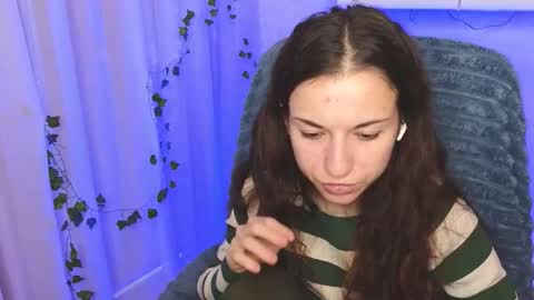 Ulyana online show from November 2025 05:28:02 AM