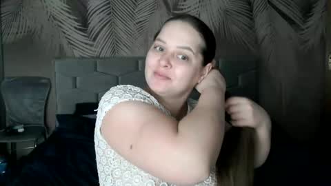 Ulyana online show from January 2025 12:27:02 PM