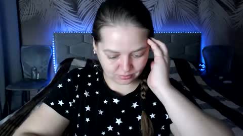 Ulyana online show from October 2025 07:12:01 AM