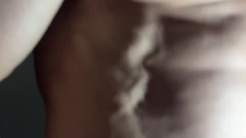 Um CM online show from March 2026 11:33:01 PM