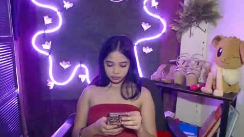 Snapshot of umi_pinay69xx chatting on November 2025 08:13:02 AM umi online show from November 2025 08:13:02 AM