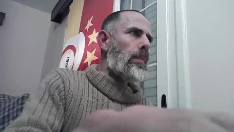 Umutlu003 online show from February 2026 10:35:01 PM