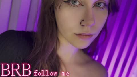 Una  online show from January 2025 01:15:01 PM