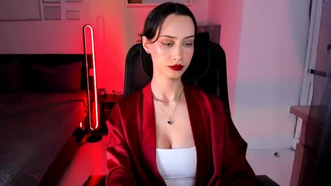 unaericaabistrong online show from April 2026 07:58:02 PM