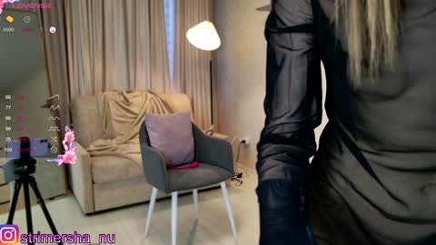 unarks online show from January 2025 12:47:02 PM