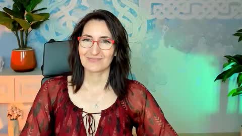 UnaTera online show from October 2025 05:54:02 AM