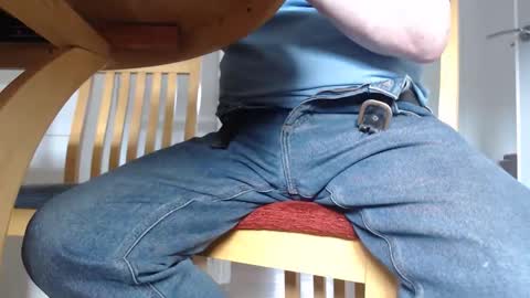 Uncle online show from November 2025 09:25:01 AM