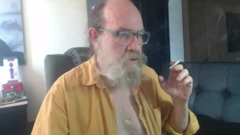 Snapshot of uncle_hottiecb chatting on July 2026 06:24:02 PM Uncle Hottie online show from July 2026 06:24:02 PM