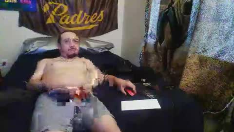 Snapshot of uncut6inn chatting on May 2026 06:47:02 PM Latino uncut online show from May 2026 06:47:02 PM