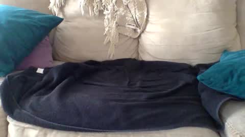 Snapshot of uncutabs123 chatting on October 2025 08:18:01 PM Buzz Bigcock online show from October 2025 08:18:01 PM