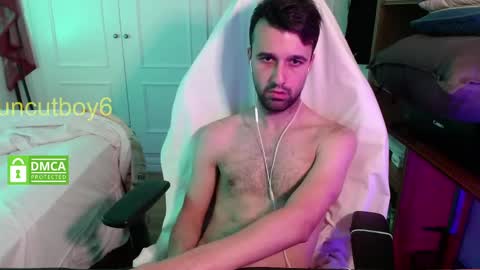 Snapshot of uncutboy6 chatting on March 2025 04:07:02 AM Uncut online show from March 2025 04:07:02 AM