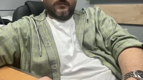 uncutdude321 online show from May 2026 11:59:01 AM