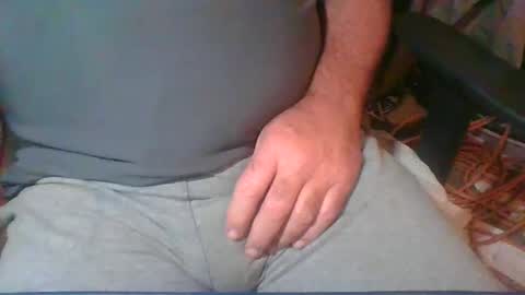 Snapshot of uncutmike7x5 chatting on December 2024 04:38:02 PM uncutmike7x5 online show from December 2024 04:38:02 PM