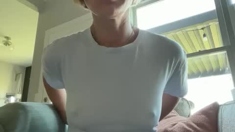 undercover80085 online show from May 2026 10:07:01 PM