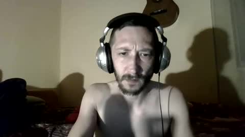 underguy19 online show from March 2026 09:43:01 PM