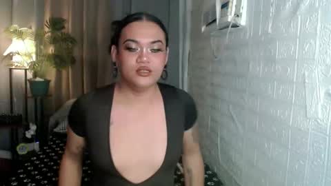 Snapshot of unforgettable_sin chatting on September 2025 02:17:02 PM Bella Shamara Odett online show from September 2025 02:17:02 PM