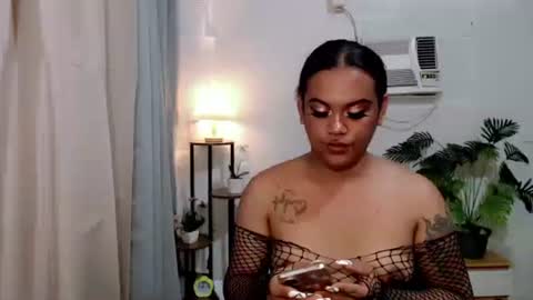 Snapshot of unforgettable_sin chatting on September 2025 05:08:02 AM Bella Shamara Odett online show from September 2025 05:08:02 AM