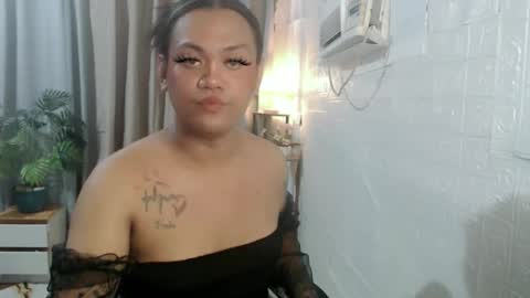 Snapshot of unforgettable_sin chatting on September 2025 09:00:01 AM Bella Shamara Odett online show from September 2025 09:00:01 AM