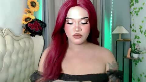 Snapshot of unforgettable_sin chatting on November 2025 11:44:02 AM Bella Shamara Odett online show from November 2025 11:44:02 AM