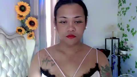 Snapshot of unforgettable_sin chatting on November 2025 10:21:01 PM Bella Shamara Odett online show from November 2025 10:21:01 PM