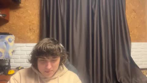 Anri online show from December 2025 10:18:02 PM