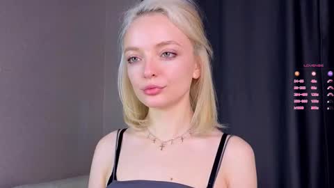 ShizukaShizuSHIZ online show from October 2025 03:17:01 AM