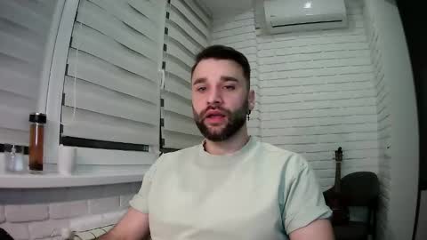 SlavaVibes online show from April 2026 06:09:01 PM