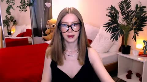 Snapshot of unreal_lady chatting on June 2026 01:43:01 PM unreal_lady online show from June 2026 01:43:01 PM