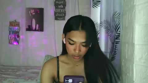 ur_dazzlingmorenaxx online show from February 2026 02:49:02 AM