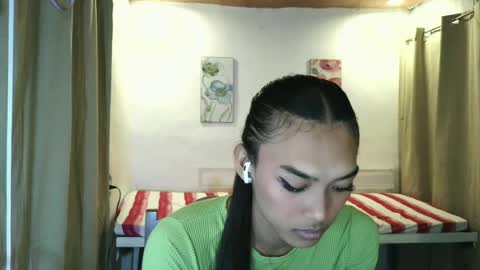 Snapshot of ur_dazzlingmorenaxx chatting on July 2026 03:18:01 PM ur_dazzlingmorenaxx online show from July 2026 03:18:01 PM