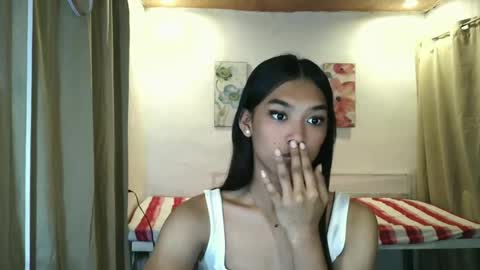 Snapshot of ur_dazzlingmorenaxx chatting on July 2026 02:23:01 PM ur_dazzlingmorenaxx online show from July 2026 02:23:01 PM