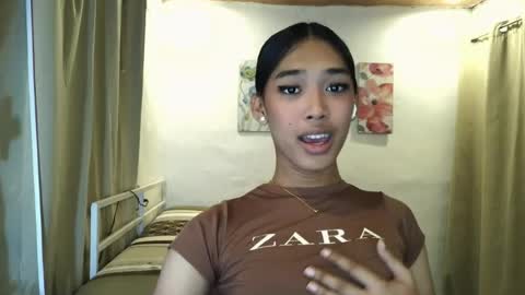 Snapshot of ur_dazzlingmorenaxx chatting on July 2026 03:09:01 PM ur_dazzlingmorenaxx online show from July 2026 03:09:01 PM