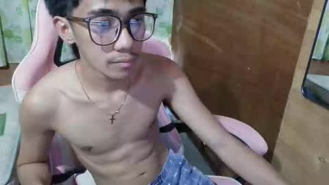 Snapshot of ur_fuckerboy chatting on May 2026 05:58:01 AM choso online show from May 2026 05:58:01 AM